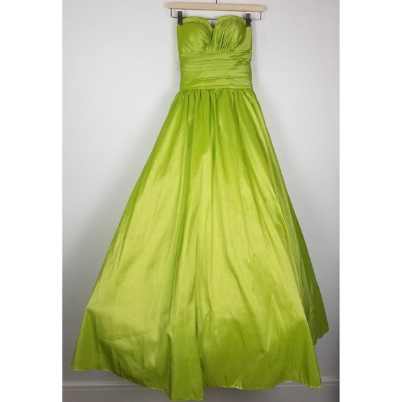 flirt by Maggie Sottero Sz. O Full Maxi Strapless Ruched Shimmer Key Lime Dress - Picture 1 of 12